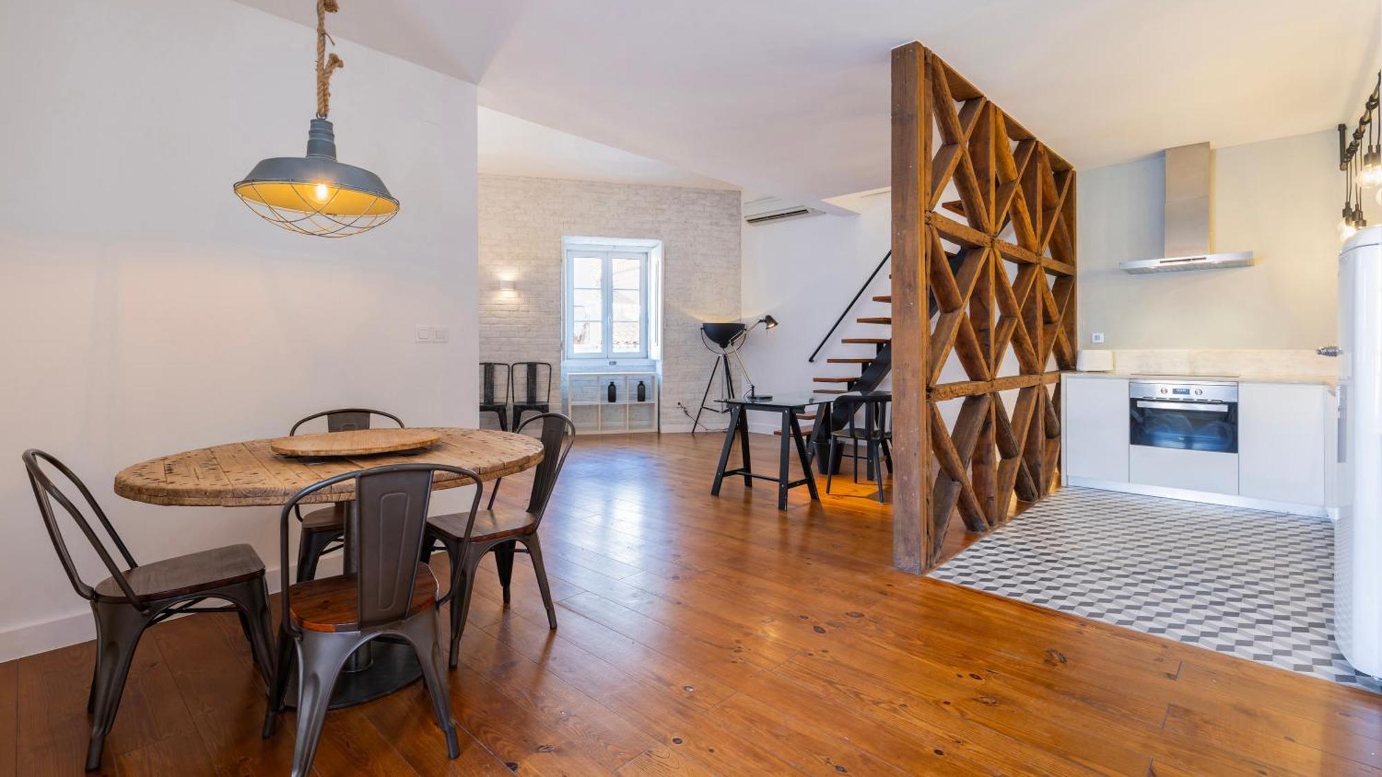 Charming 3Bdr Duplex In City Center By Lovelystay Lisbon Exterior photo