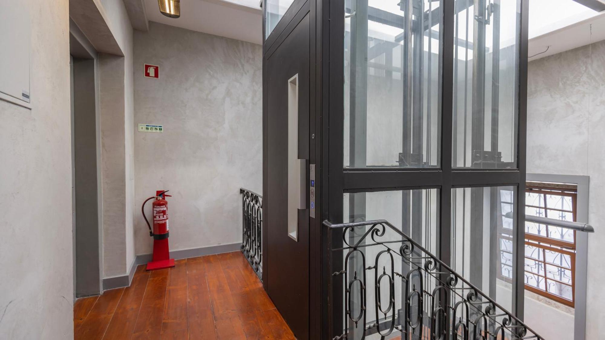 Charming 3Bdr Duplex In City Center By Lovelystay Lisbon Exterior photo
